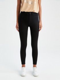 Скіні джинси DeFacto модель W7906AZ-NM40 Фото