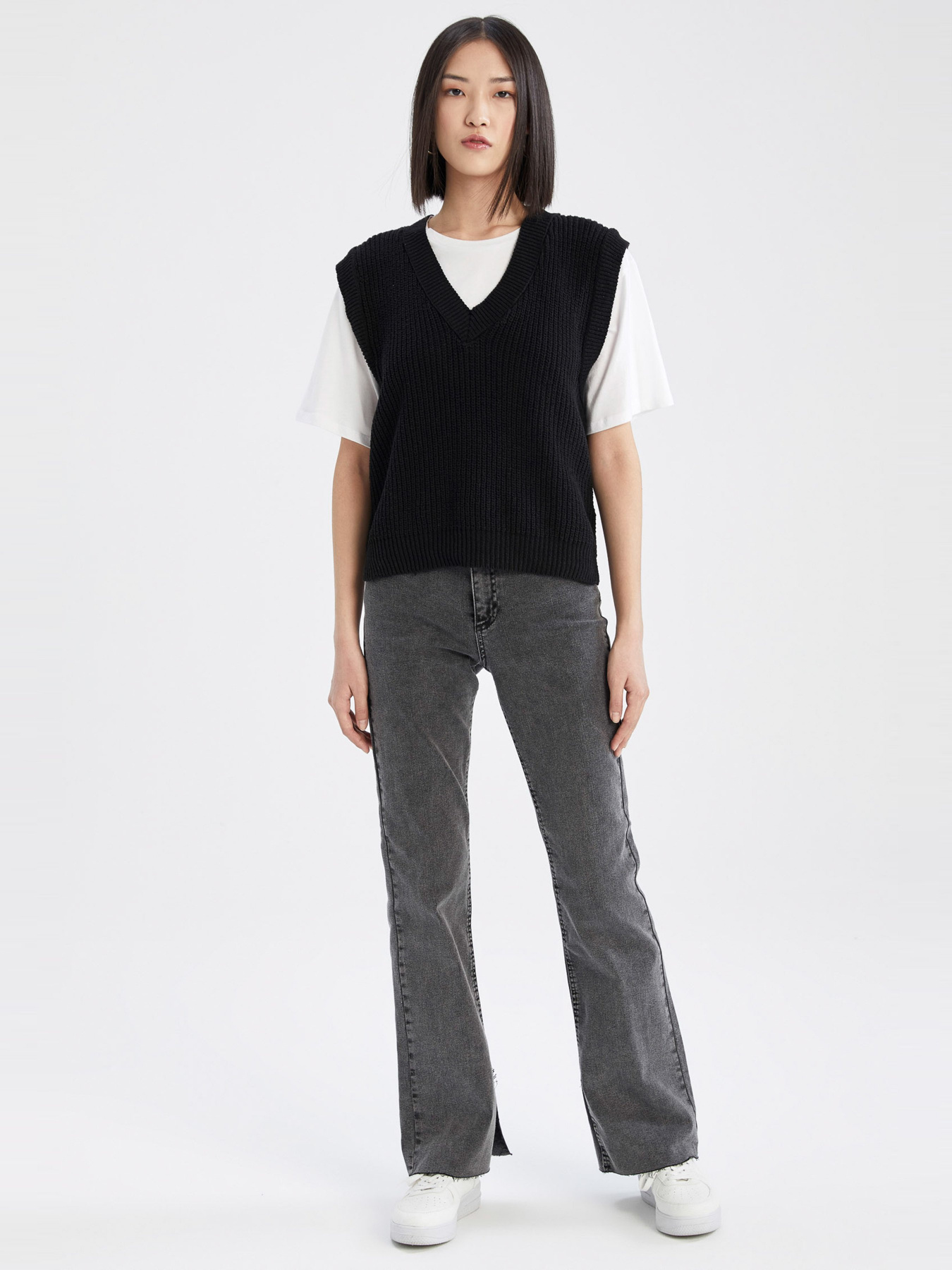 Жилет DeFacto модель U8132AZ-BK27 Фото