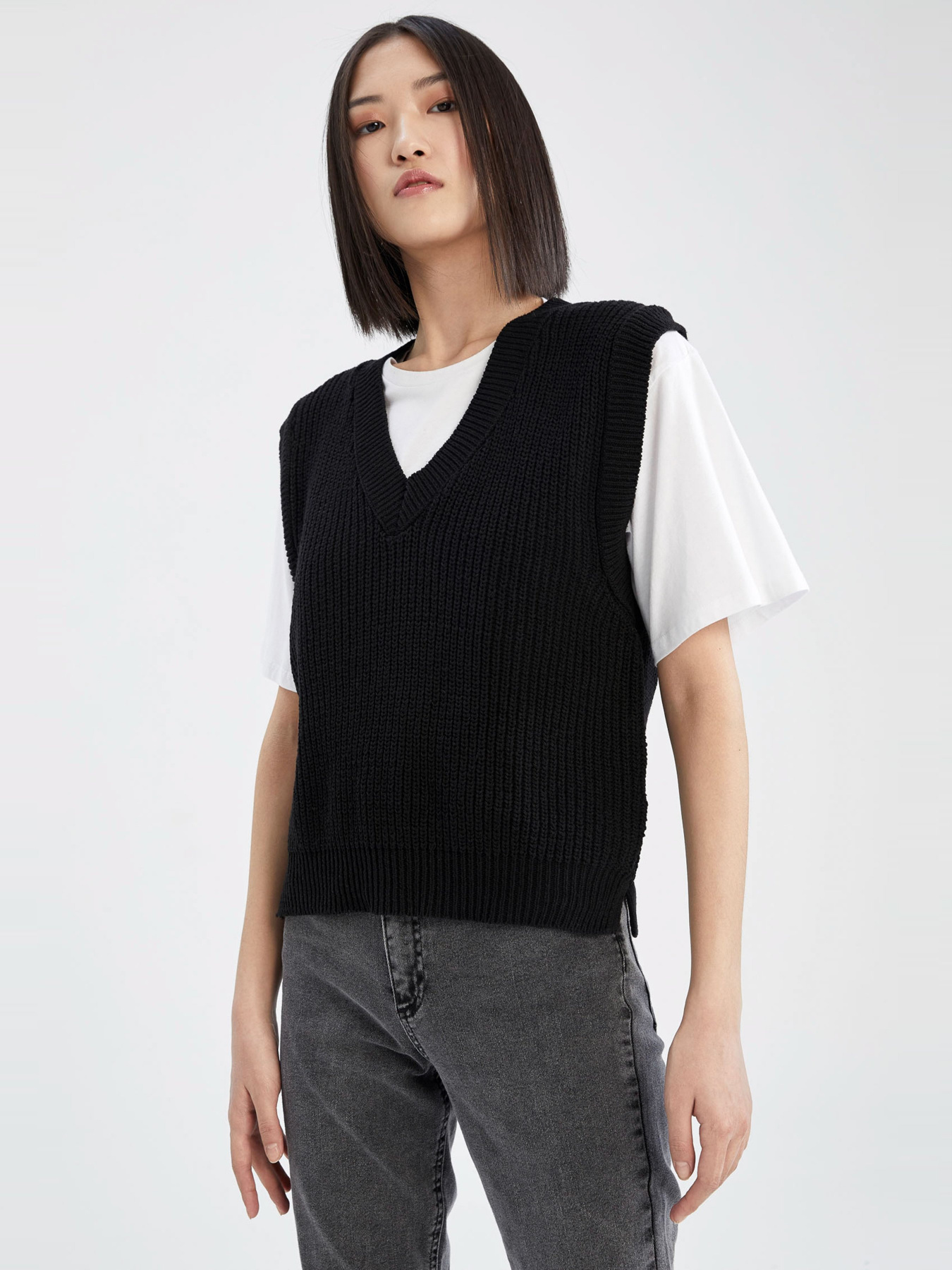 Жилет DeFacto модель U8132AZ-BK27 Фото