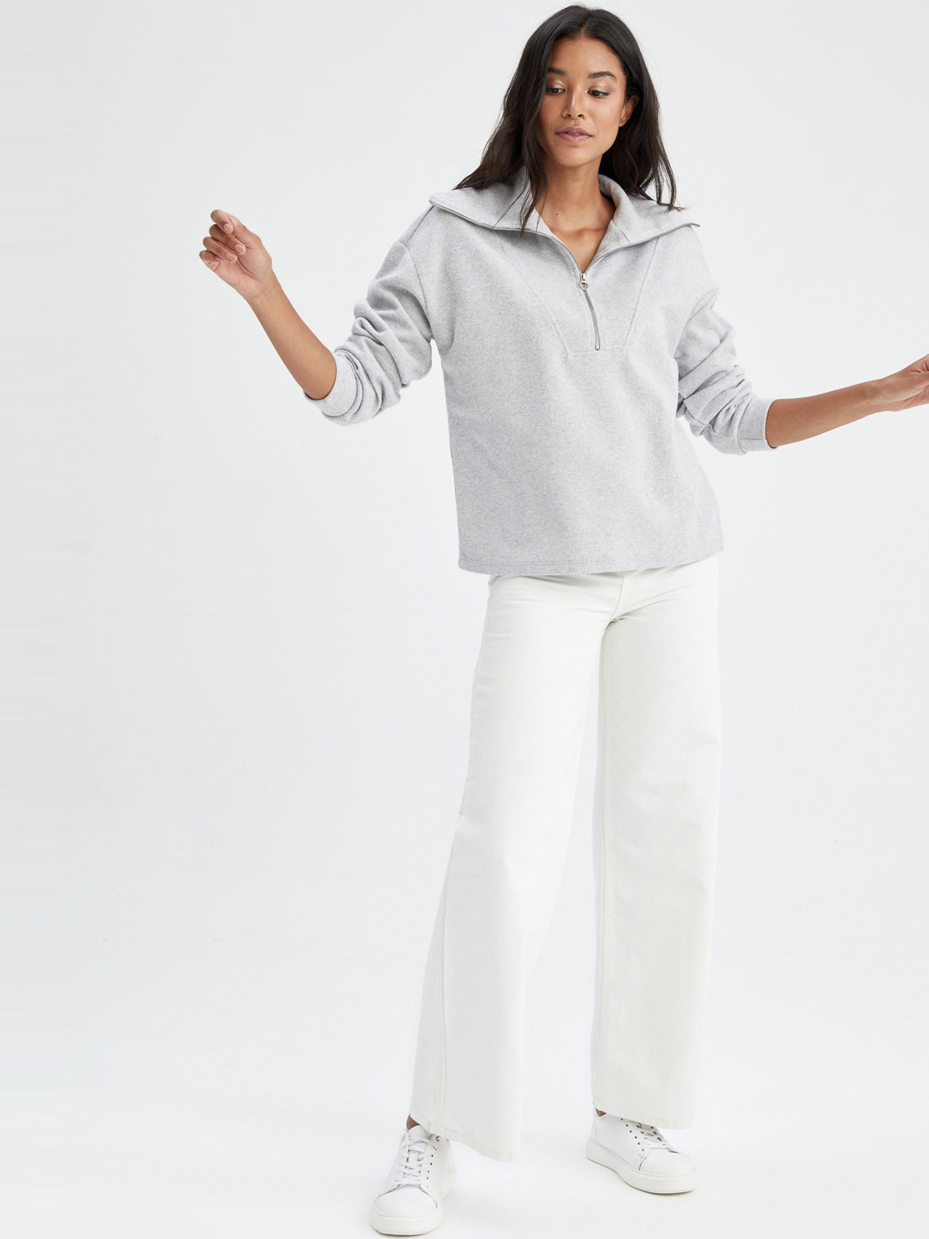 Свитшот DeFacto модель V5688AZ-GR210 Фото