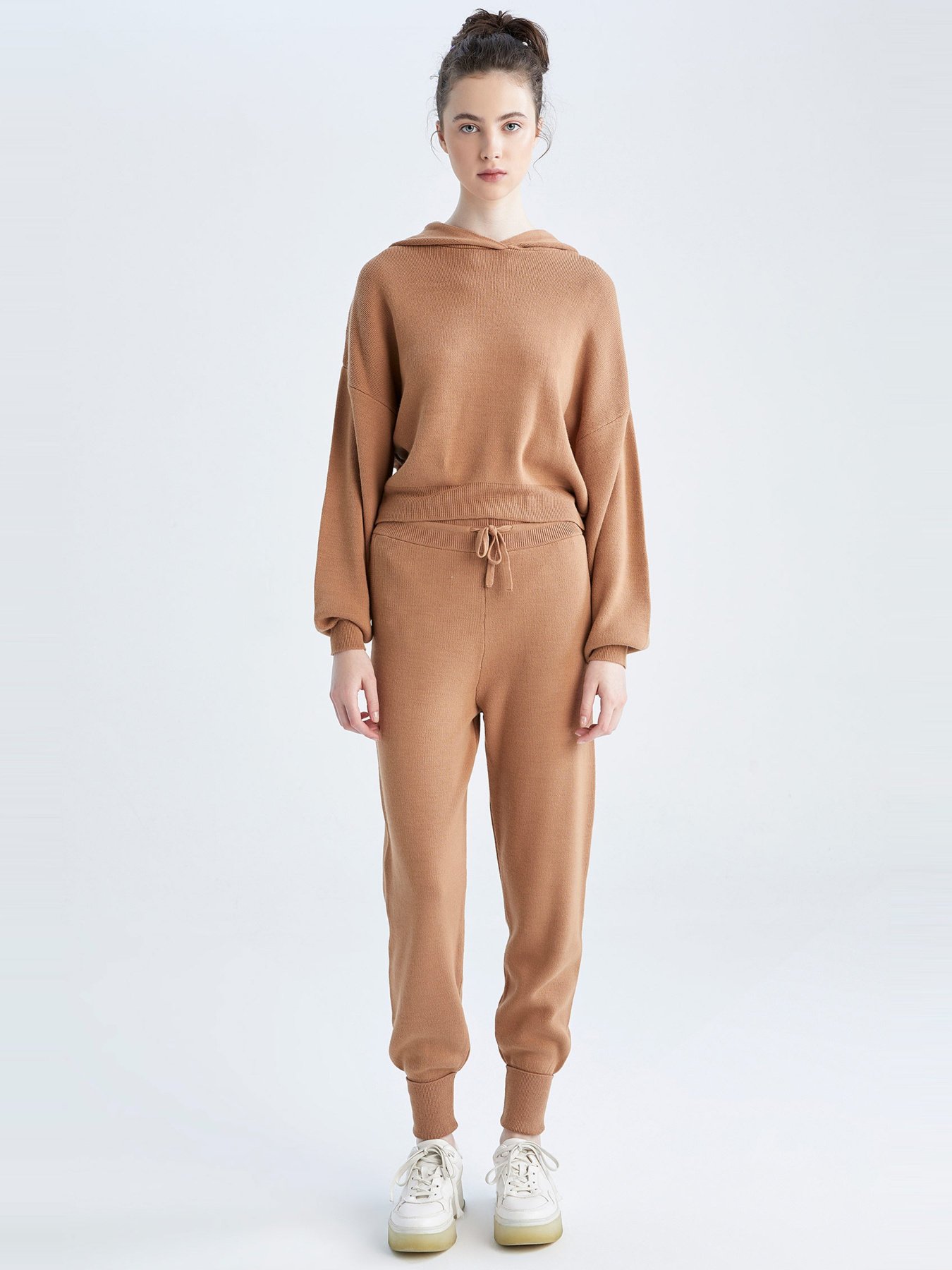 Брюки повседневные DeFacto модель R1701AZ-BN156 Фото