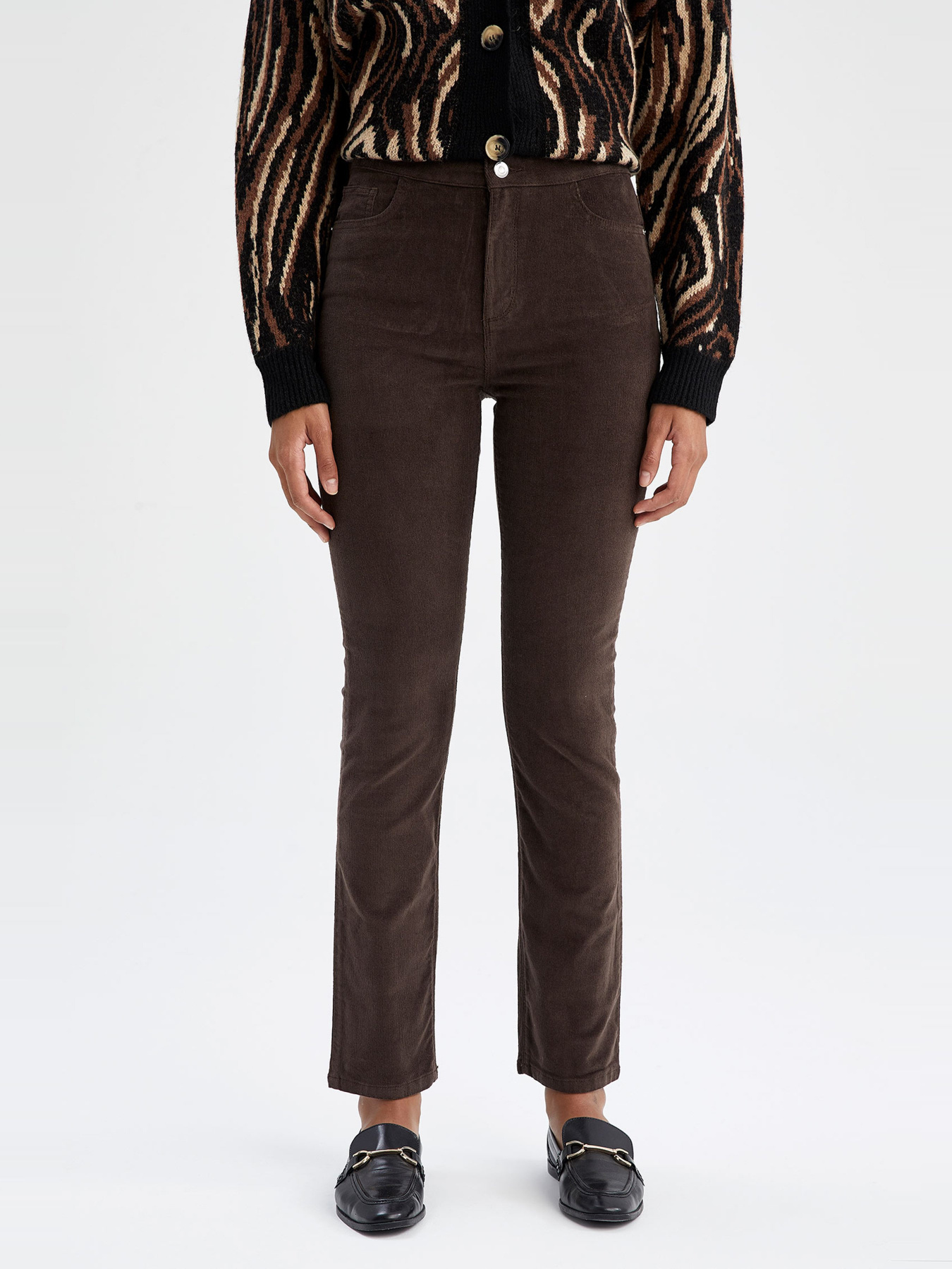 Завужені джинси DeFacto модель S0611AZ-BN335 Фото