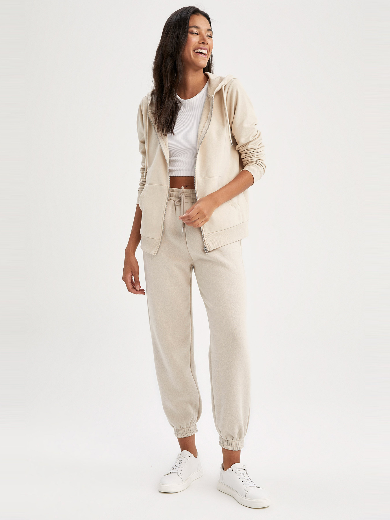 Джогери DeFacto модель V2700AZ-BG687 Фото