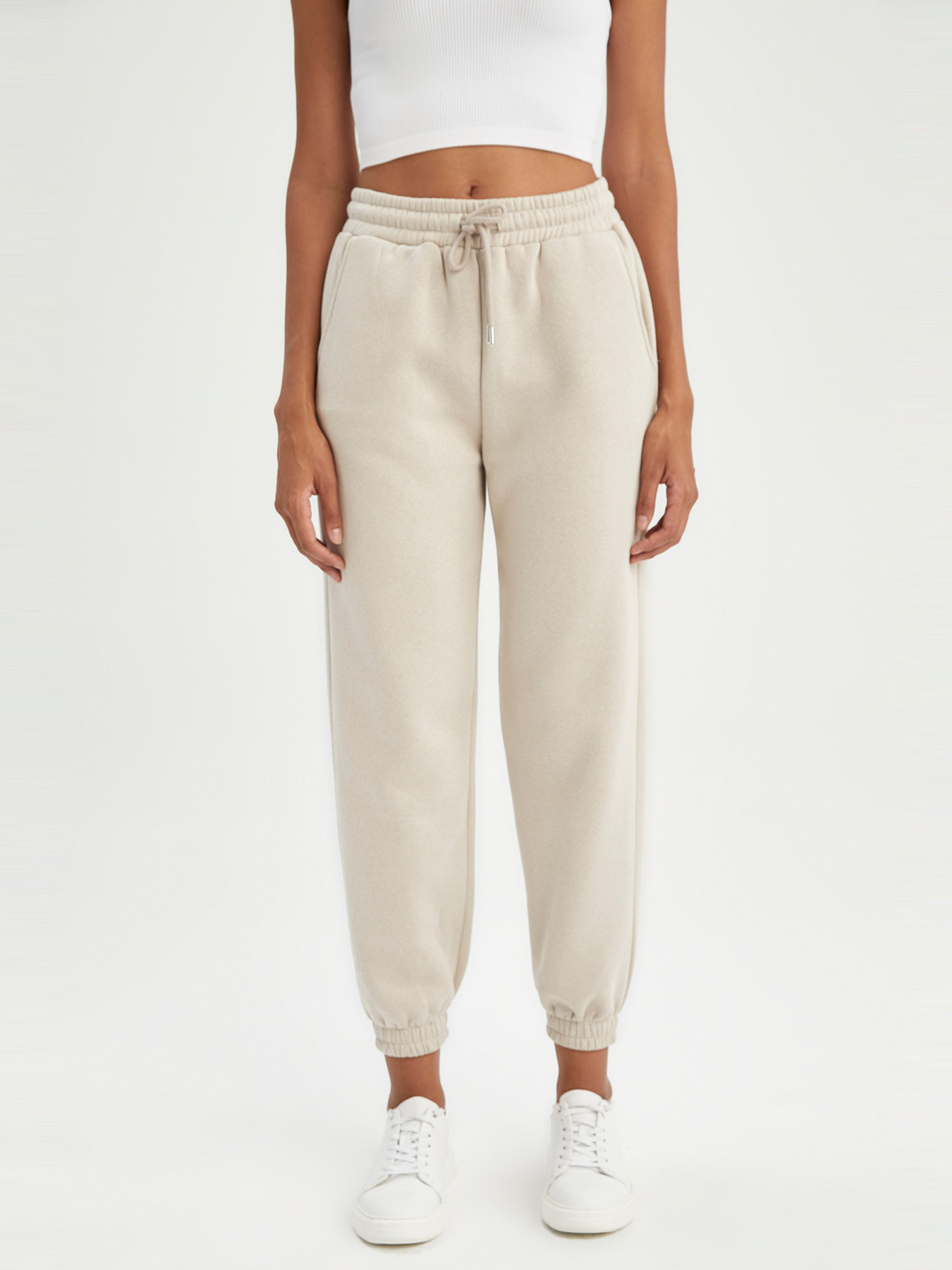 Джогери DeFacto модель V2700AZ-BG687 Джогери DeFacto модель V2700AZ-BG687 Фото