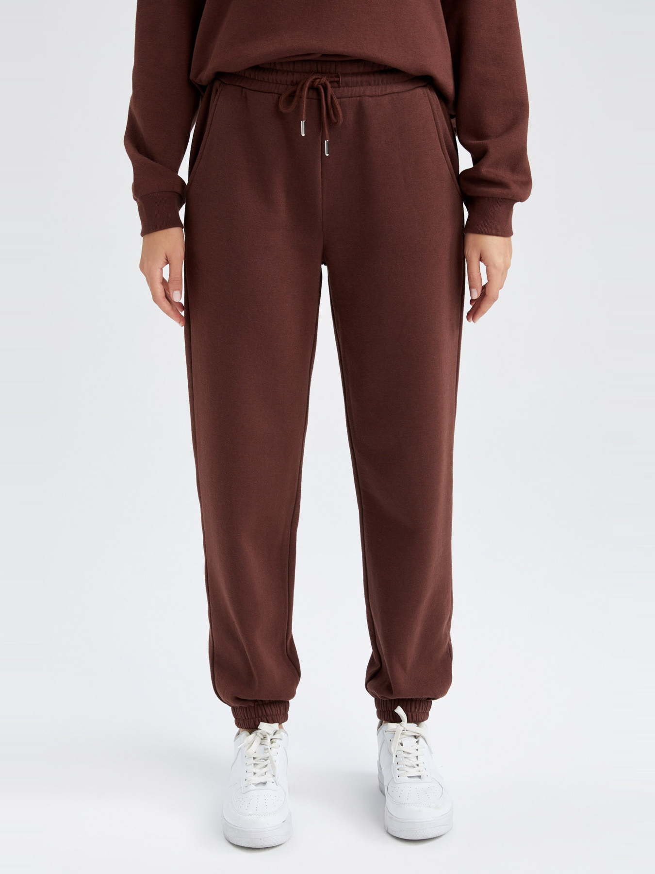 Джоггеры DeFacto модель V2700AZ-BN506 Фото