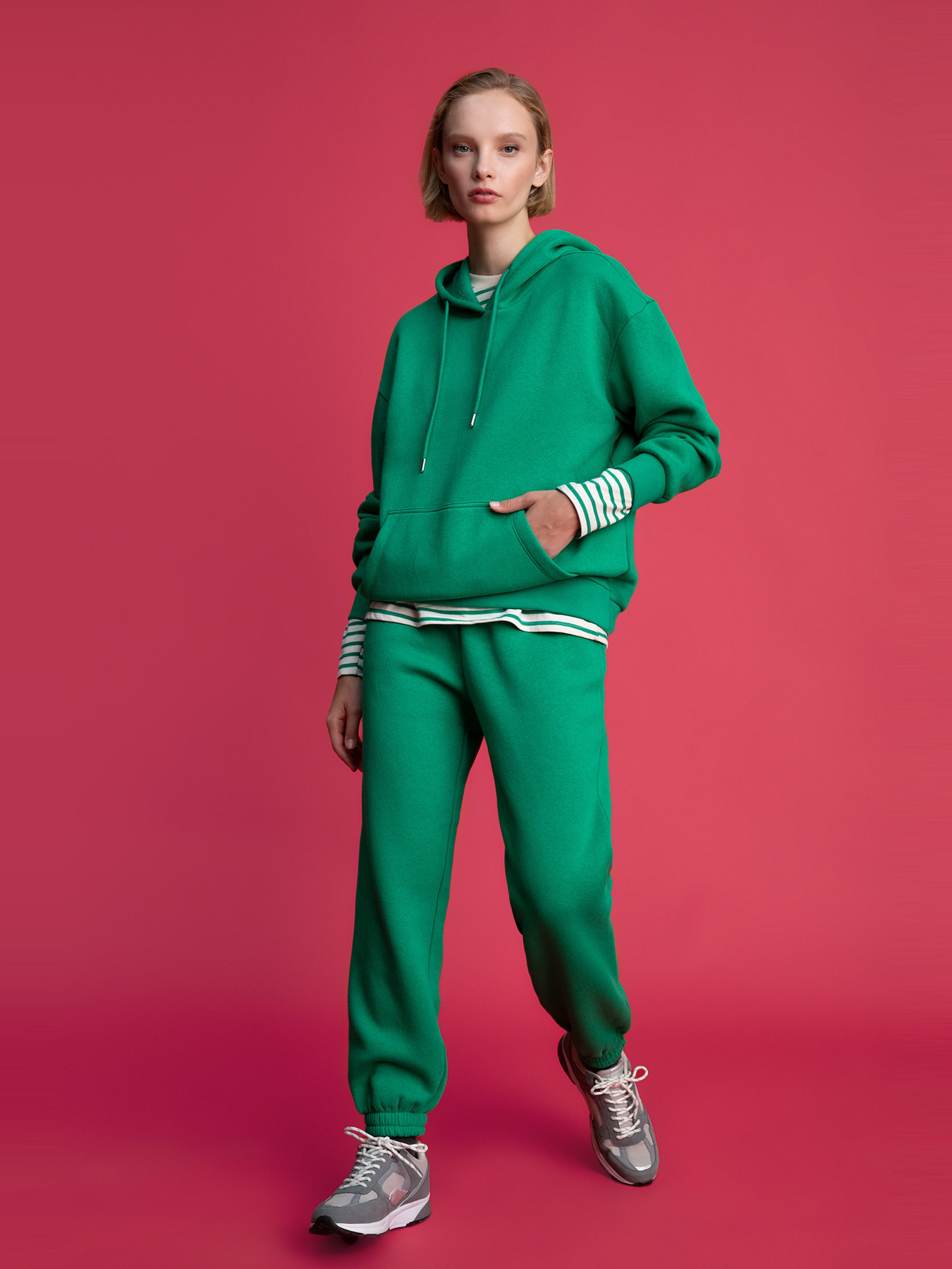 Джоггеры DeFacto модель V2700AZ-GN48 Фото