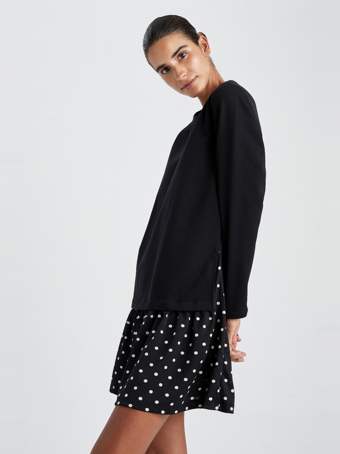 Платье мини DeFacto модель V6609AZ-BK22 Фото