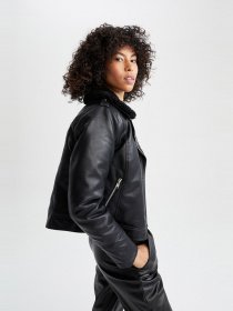 Шкіряна куртка DeFacto модель W6066AZ-BK27 Фото