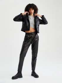 Шкіряна куртка DeFacto модель W6066AZ-BK27 Шкіряна куртка DeFacto модель W6066AZ-BK27 Фото