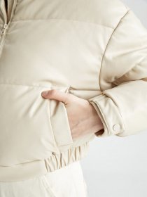 Демисезонная куртка DeFacto модель X4601AZ-BG414 Демисезонная куртка DeFacto модель X4601AZ-BG414 Фото