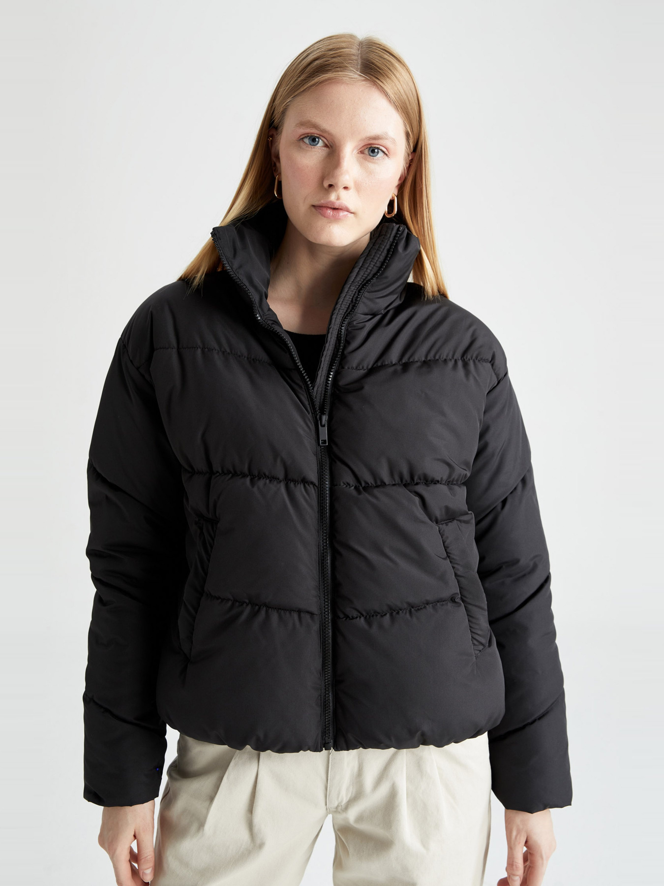 Демісезонна куртка DeFacto модель X7030AZ-BK27 Фото