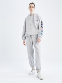 Джогери DeFacto модель Y5407AZ-GR210 Джогери DeFacto модель Y5407AZ-GR210 Фото