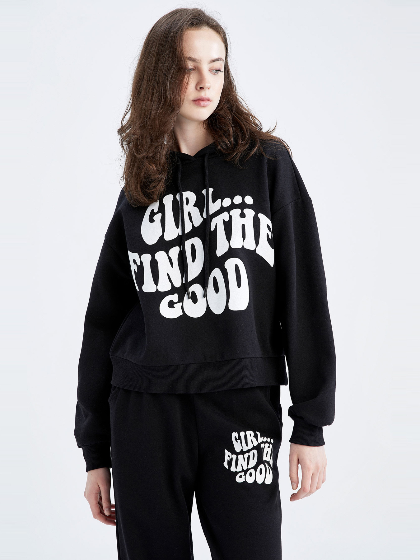 Худи DeFacto модель Y7695AZ-BK81 Фото