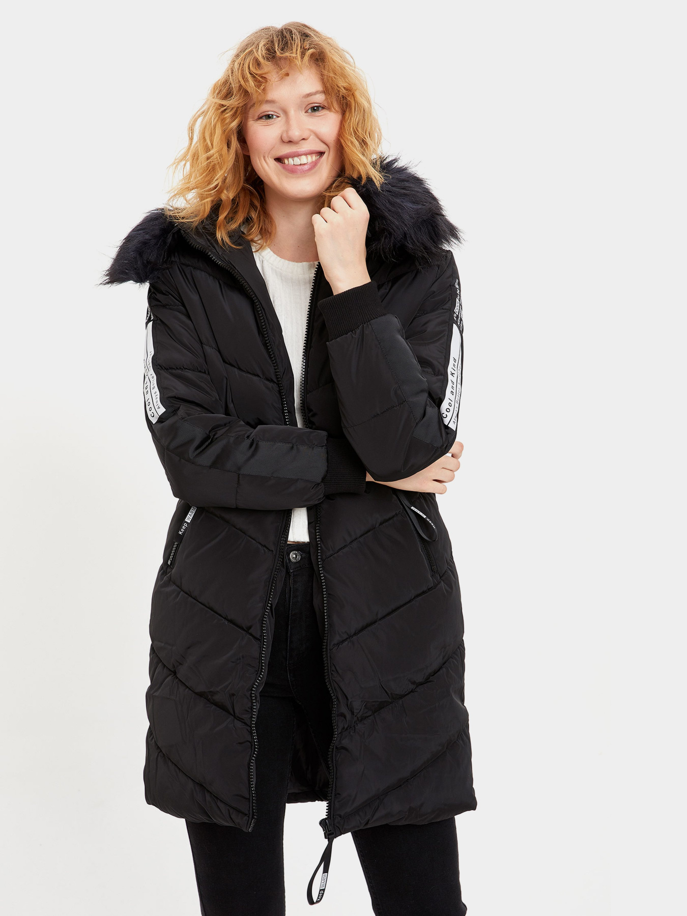 Зимова куртка DeFacto модель R1583AZ-BK27 Фото