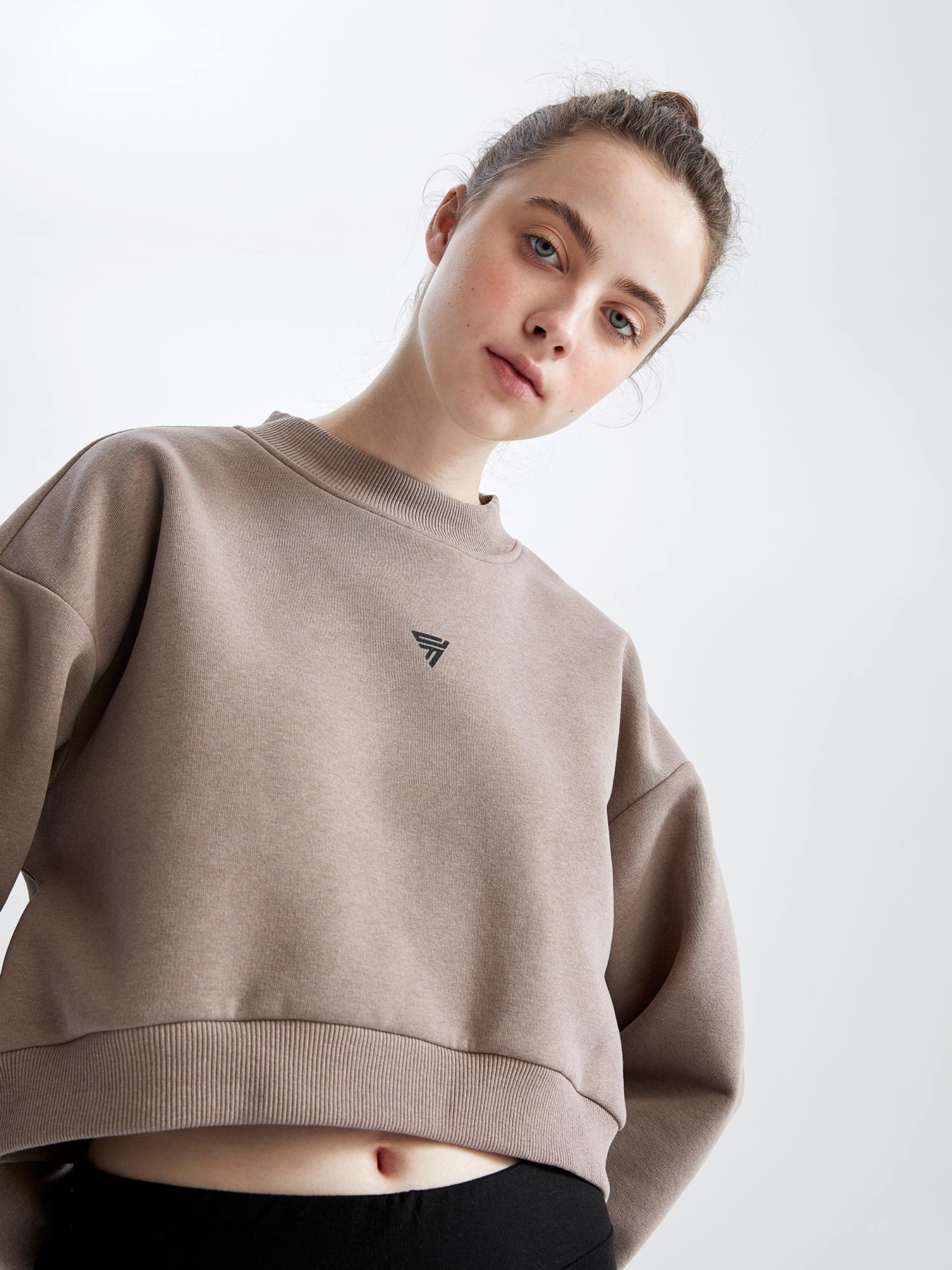 Світшот DeFacto модель Y9533AZ-GR246 Фото