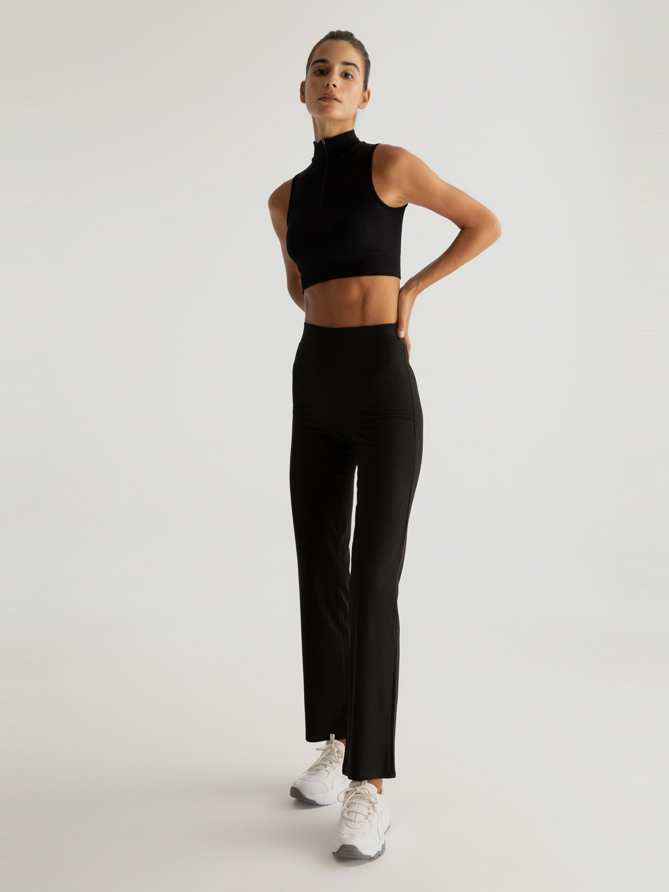 Леггинсы DeFacto модель Z1290AZ-BK81 Леггинсы DeFacto модель Z1290AZ-BK81 Фото