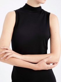 Платье миди DeFacto модель Z2968AZ-BK27 Фото