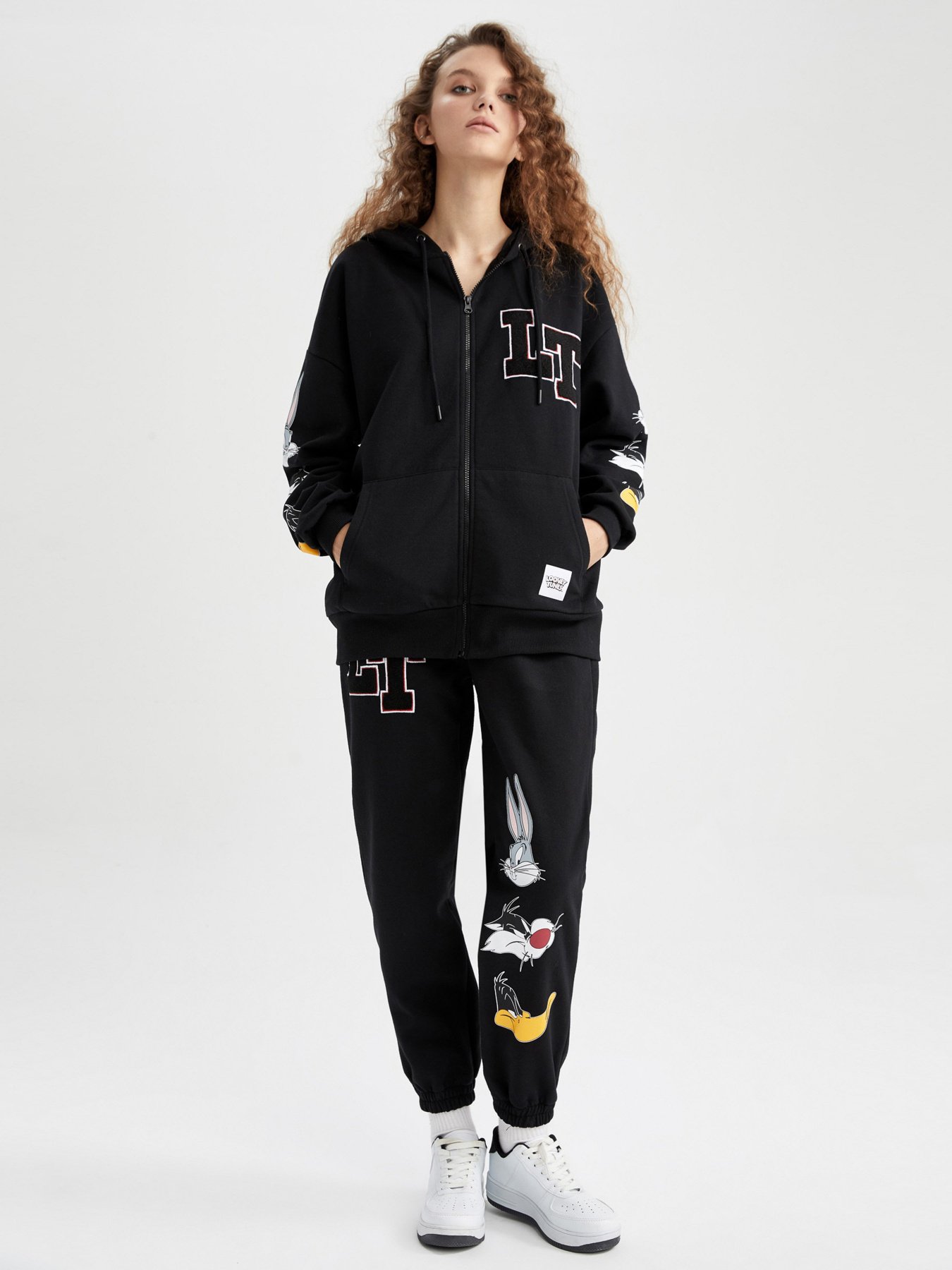 Кофта спортивная DeFacto модель Y8243AZ-BK81 Фото