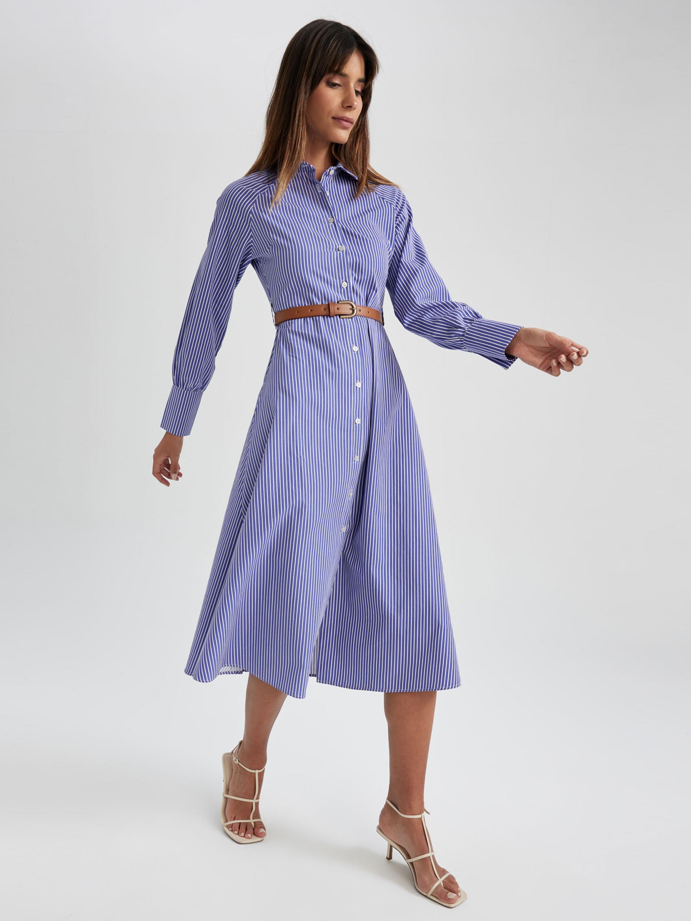 Платье миди DeFacto модель A2245AX-BE751 Фото