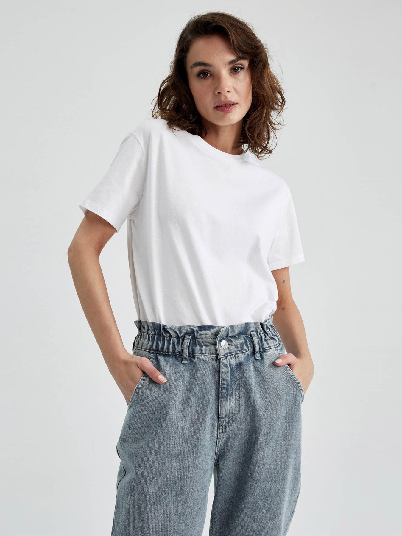 Футболка DeFacto модель T5097AZ-WT34 Фото