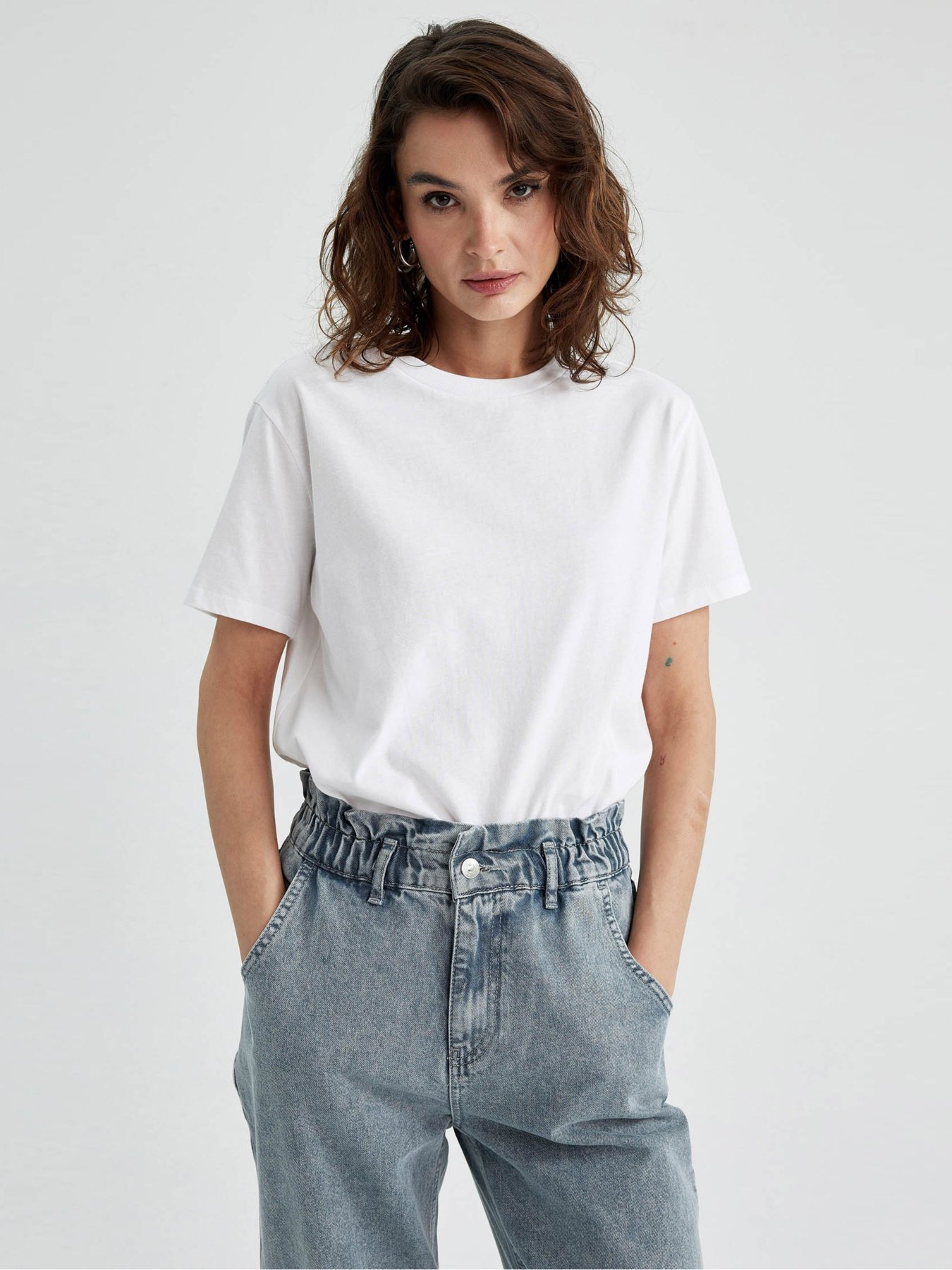 Футболка DeFacto модель T5097AZ-WT34 Фото