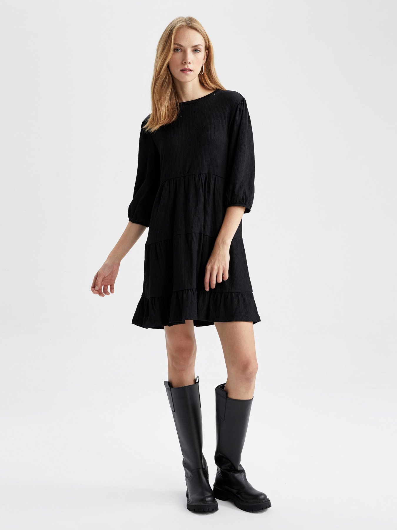 Платье мини DeFacto модель V6801AZ-BK81 Фото