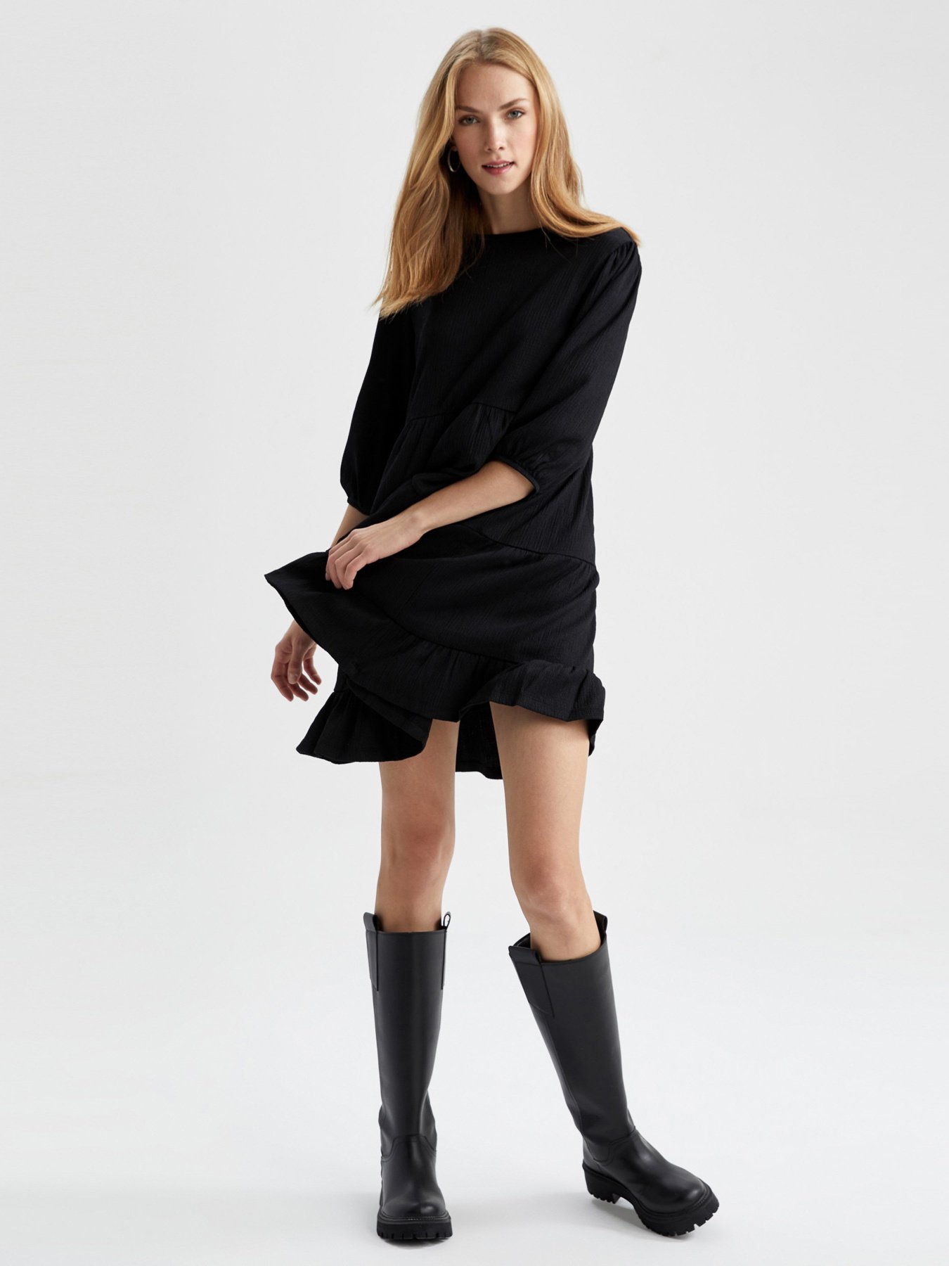 Сукня міні DeFacto модель V6801AZ-BK81 Фото