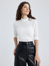 Футболка DeFacto модель V6845AZ-ER105 Фото