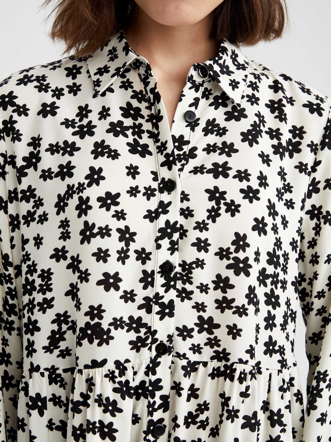 Платье мини DeFacto модель Z2447AZ-BG285 Фото