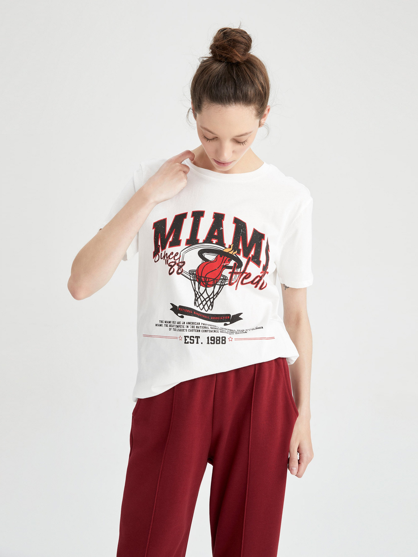 Футболка DeFacto модель Z2939AZ-ER105 Фото