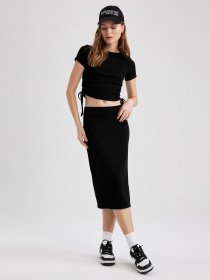 Юбка миди DeFacto модель Z8396AZ-BK81 Фото