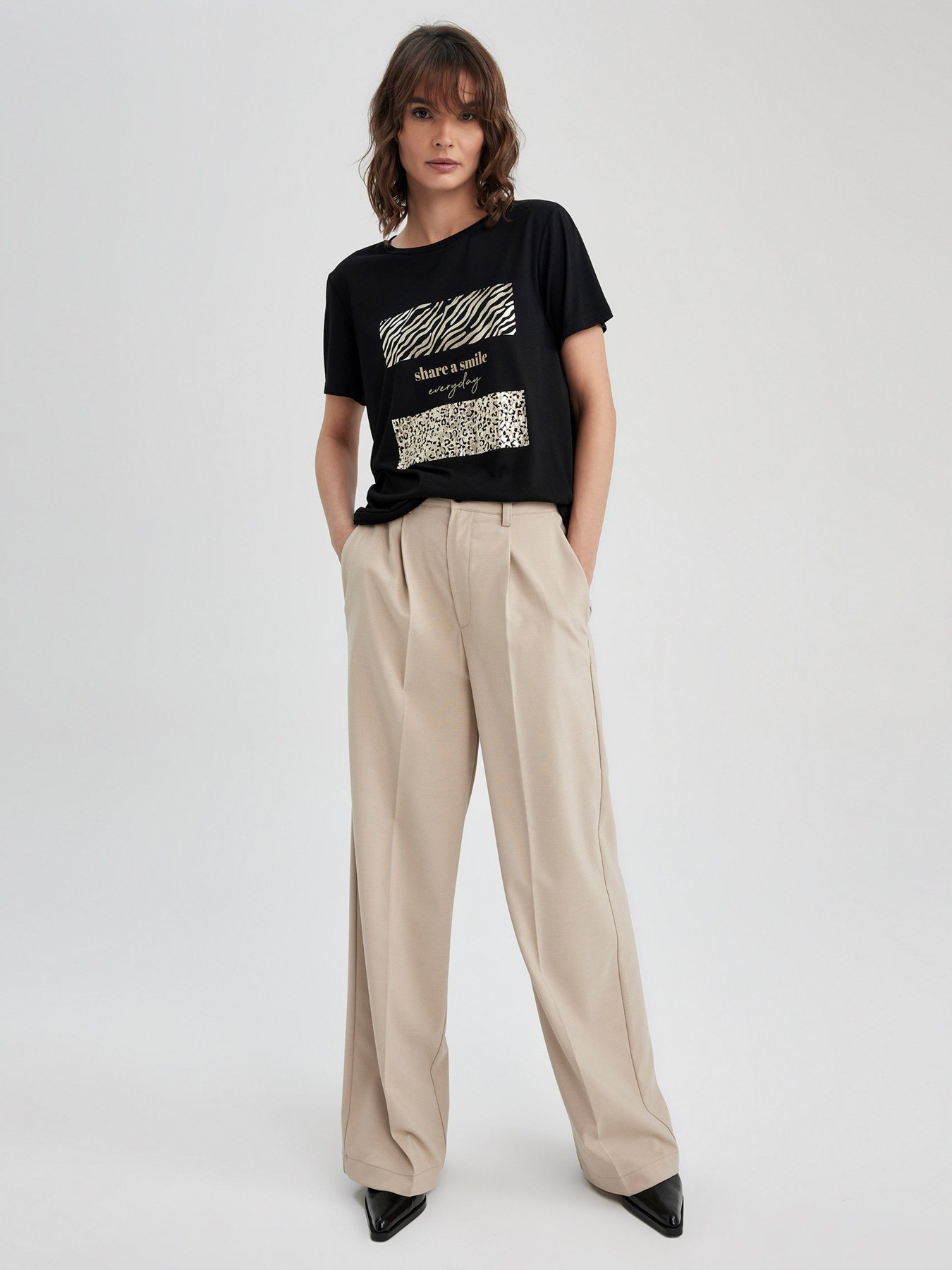 Футболка DeFacto модель Z9057AZ-BK81 Фото