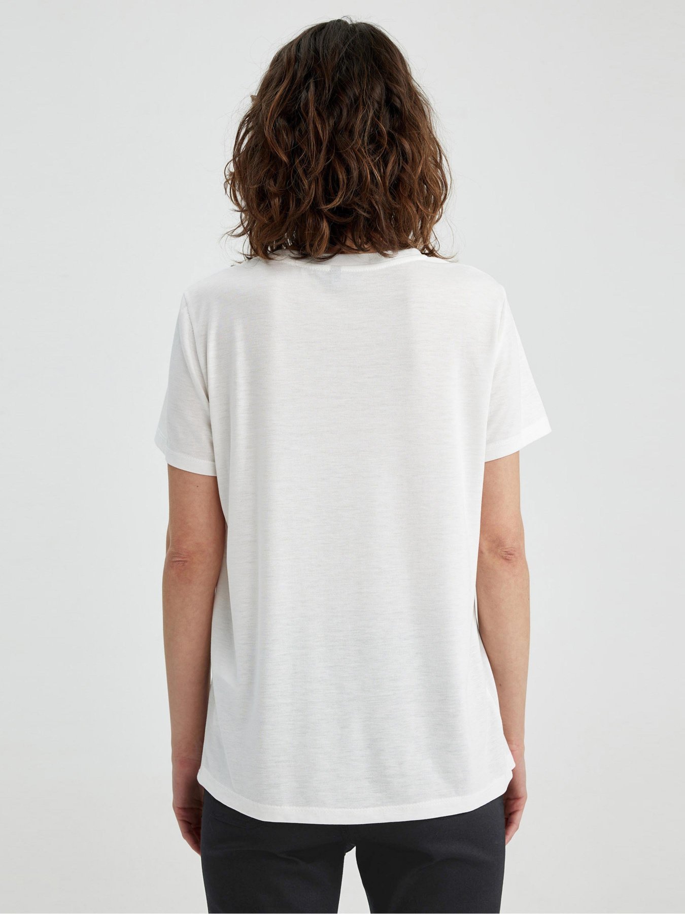 Футболка DeFacto модель Z9062AZ-ER105 Фото