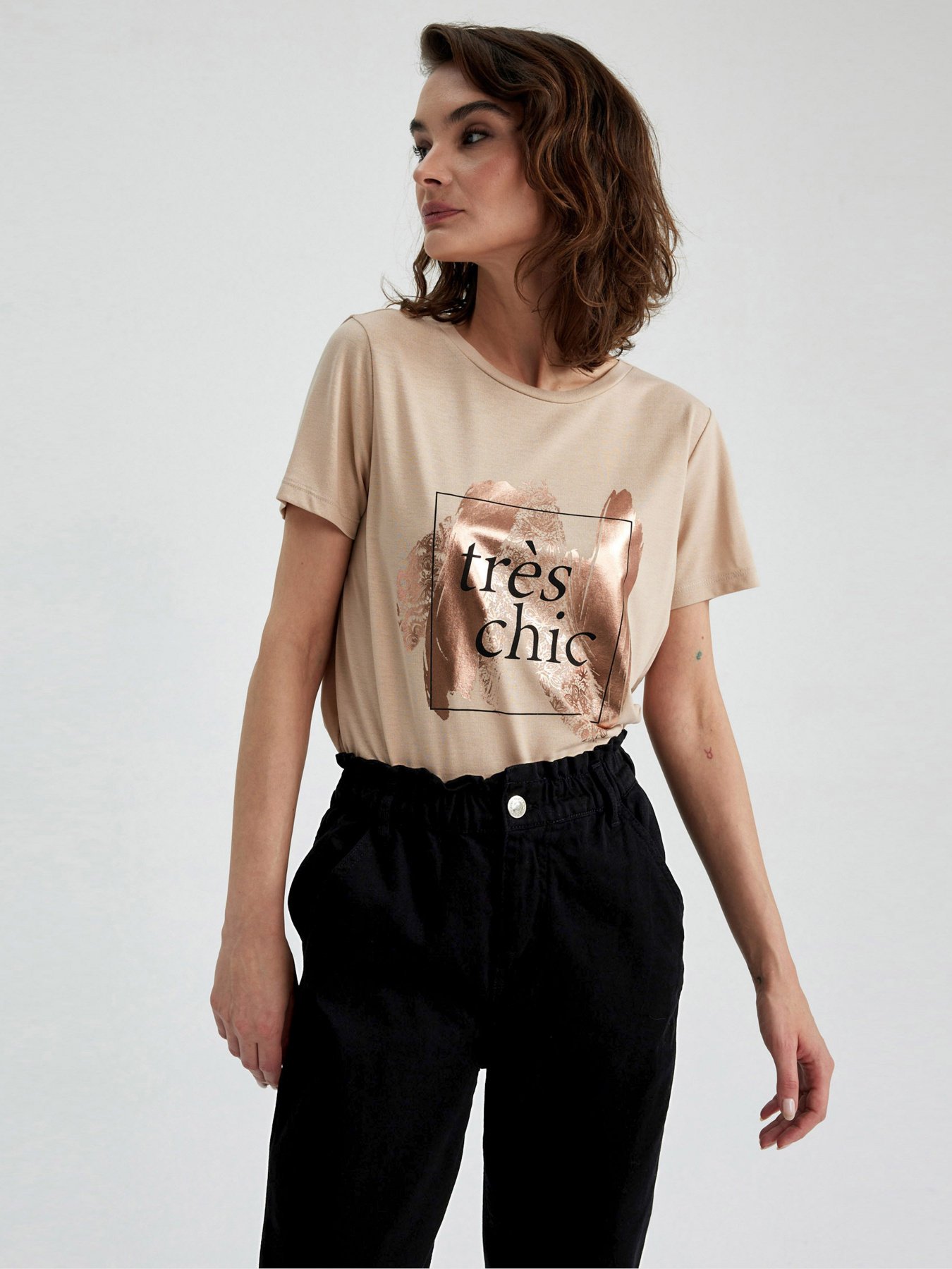 Футболка DeFacto модель Z9063AZ-BG322 Фото