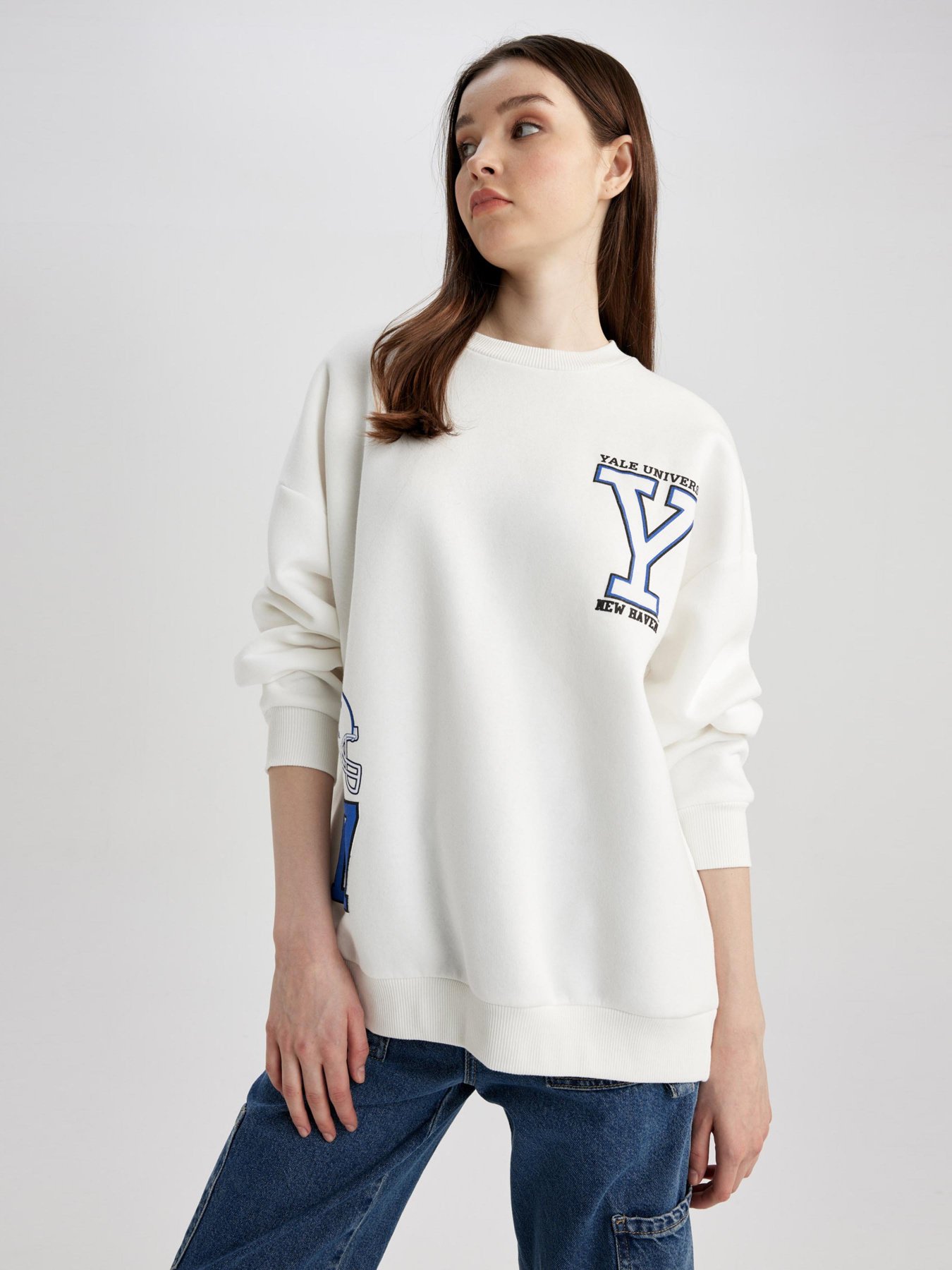 Свитшот DeFacto модель Z9818AZ-WT16 Фото