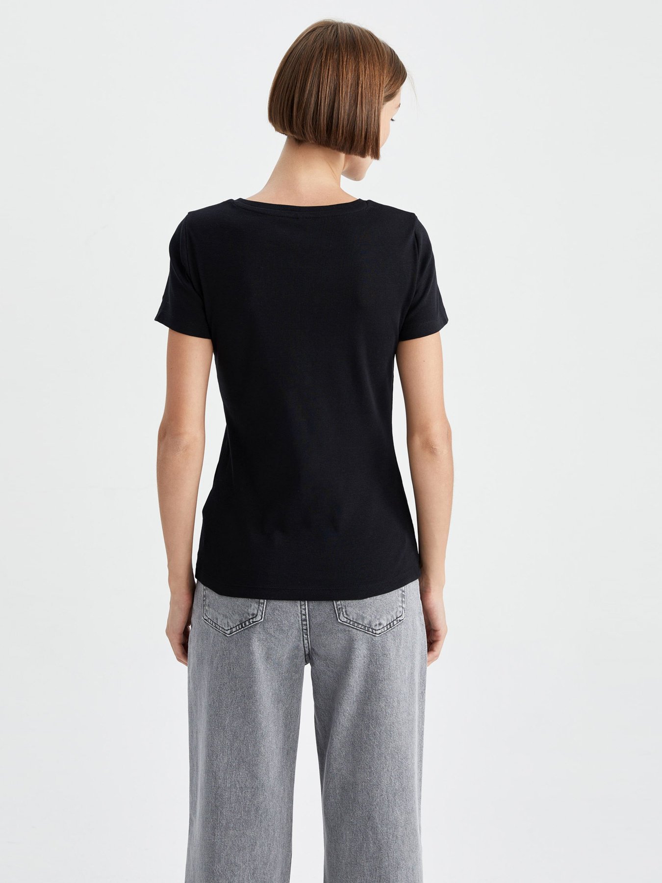 Футболка DeFacto модель I1080AZ-BK27 Фото