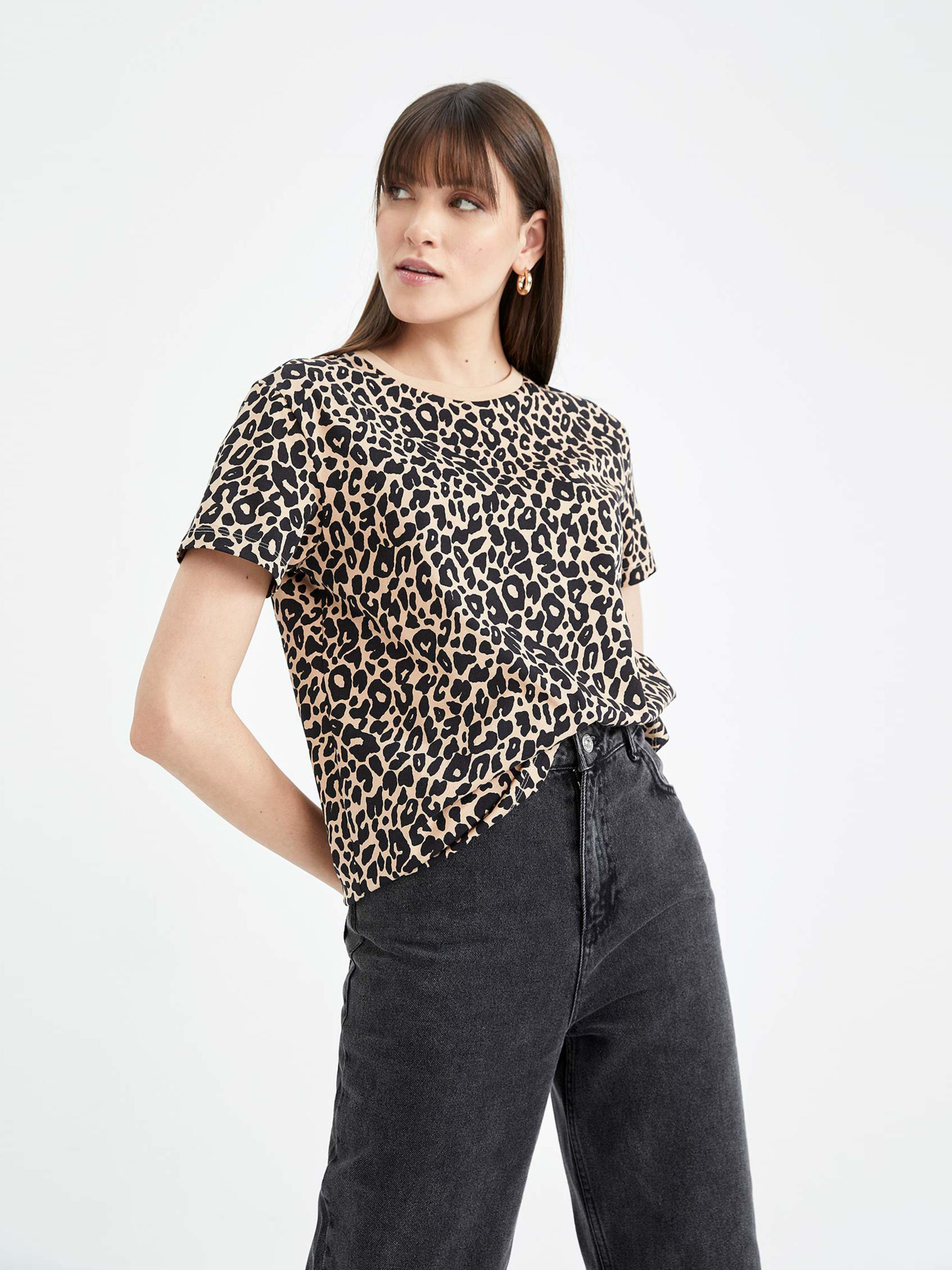 Футболка DeFacto модель U1778AZ-BG352 Фото