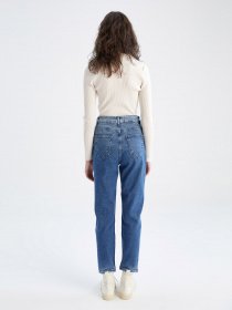 Прямые джинсы DeFacto модель Z2553AZ-IN9 Фото