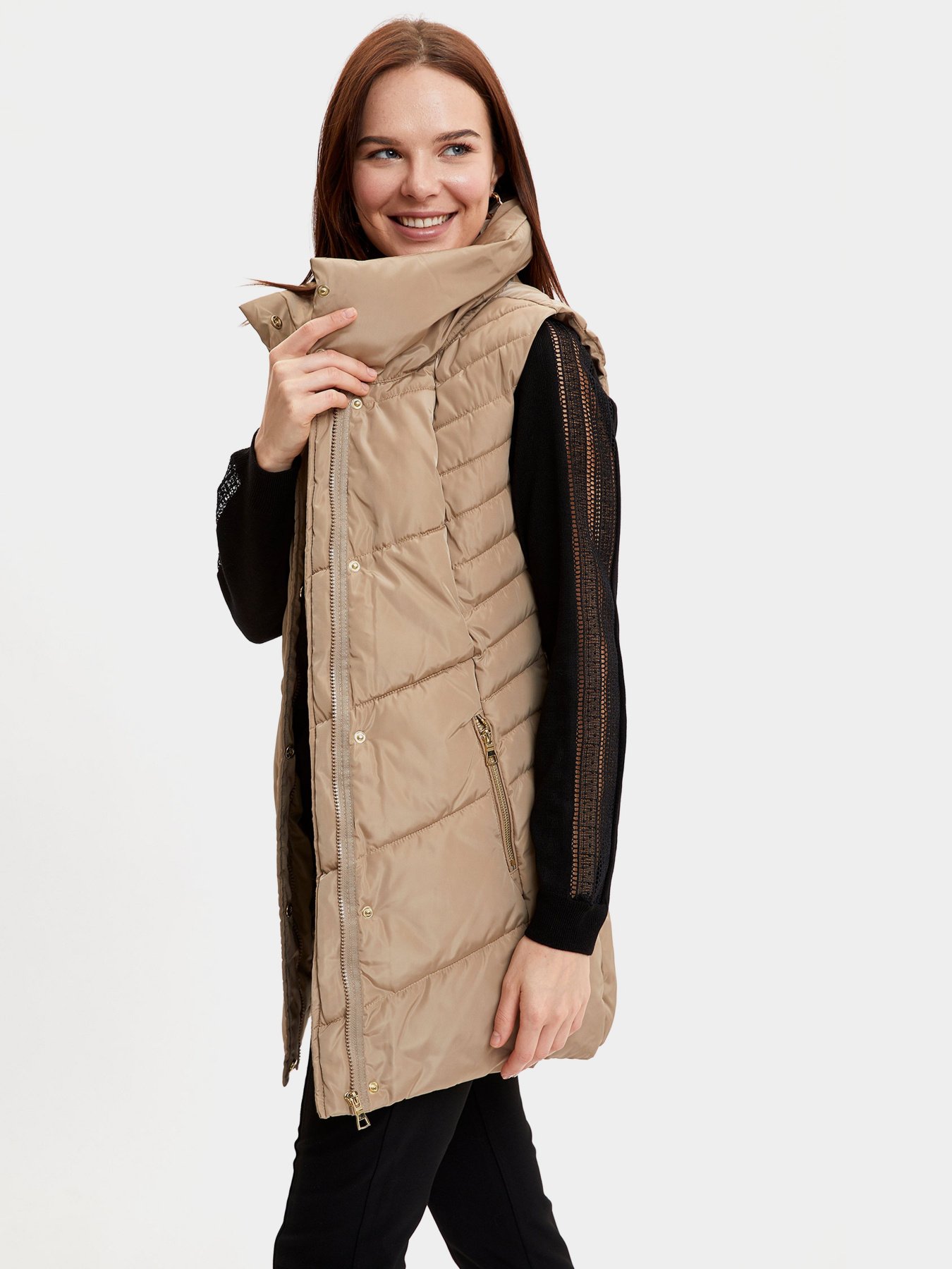 Жилет з утеплювачем DeFacto модель R1109AZ-BN67 Фото