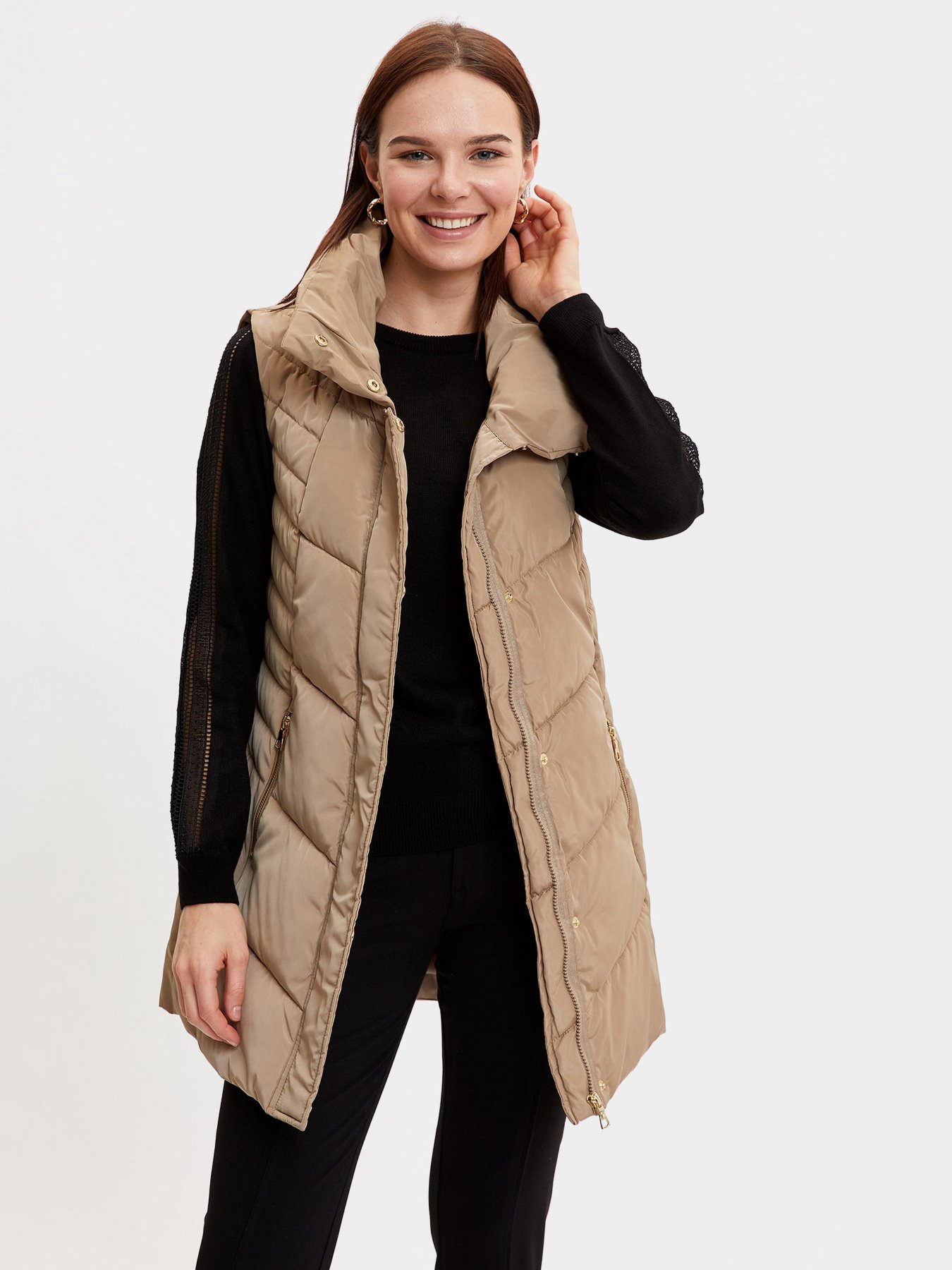 Жилет з утеплювачем DeFacto модель R1109AZ-BN67 Фото