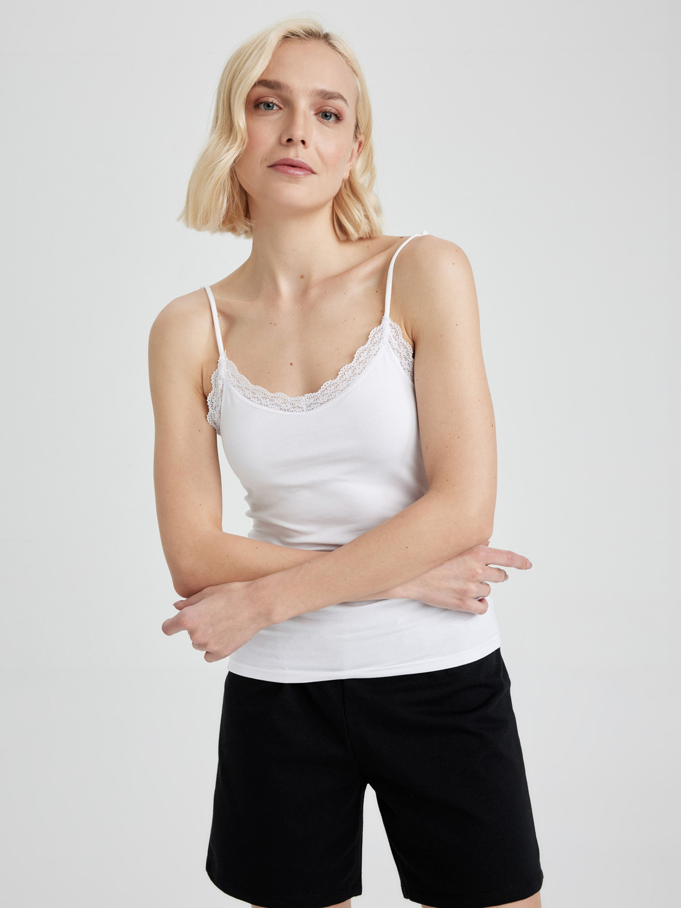 Майка для дома DeFacto модель Y5360AZ-WT34 Фото