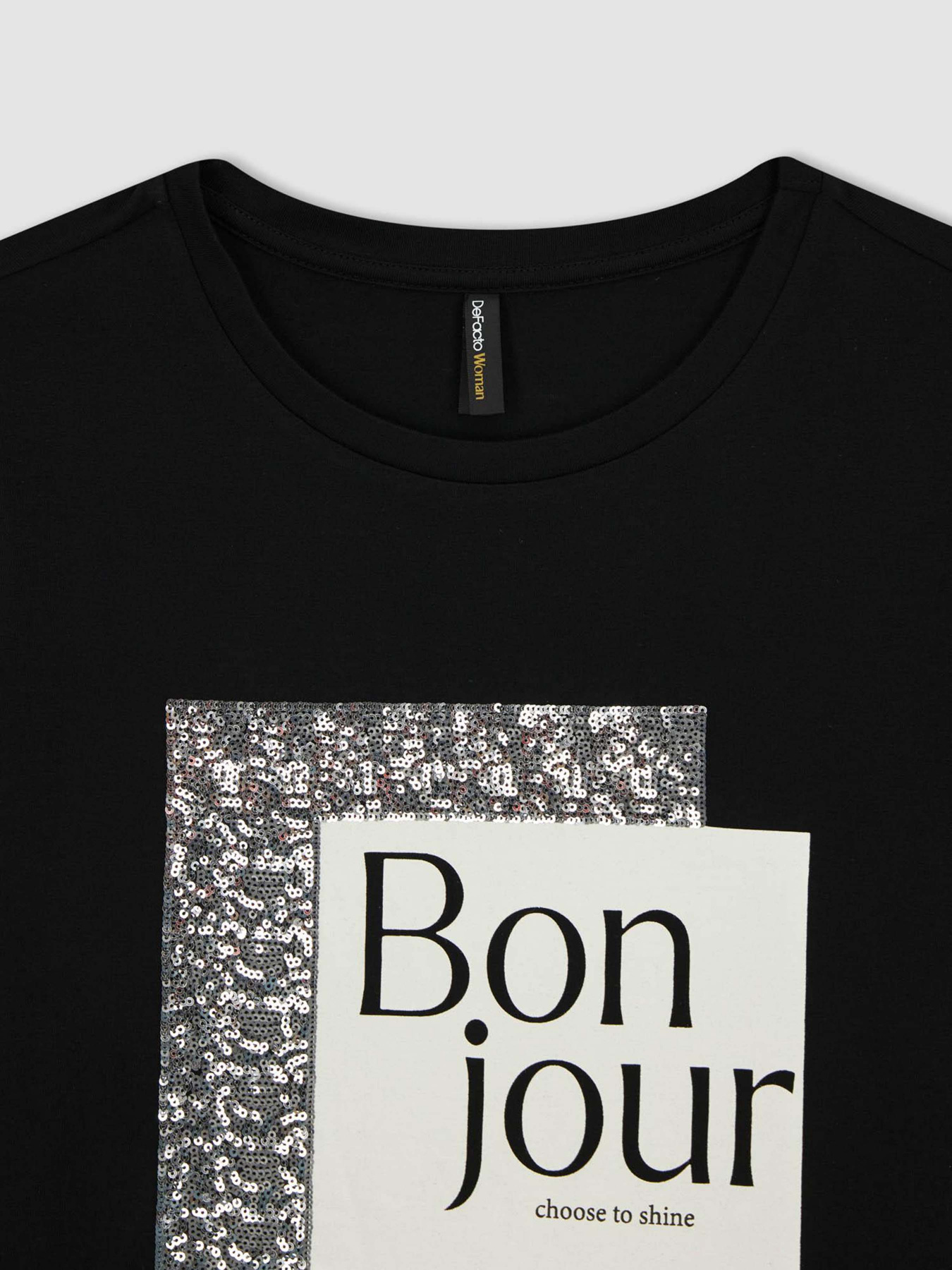 Футболка DeFacto модель Z9070AZ-BK81 Фото