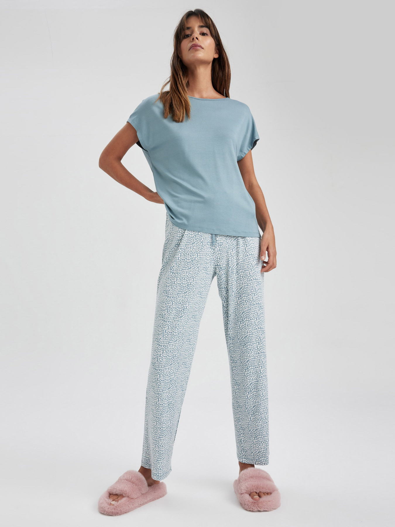 Піжама DeFacto модель Z9679AZ-BE380 Піжама DeFacto модель Z9679AZ-BE380 Фото