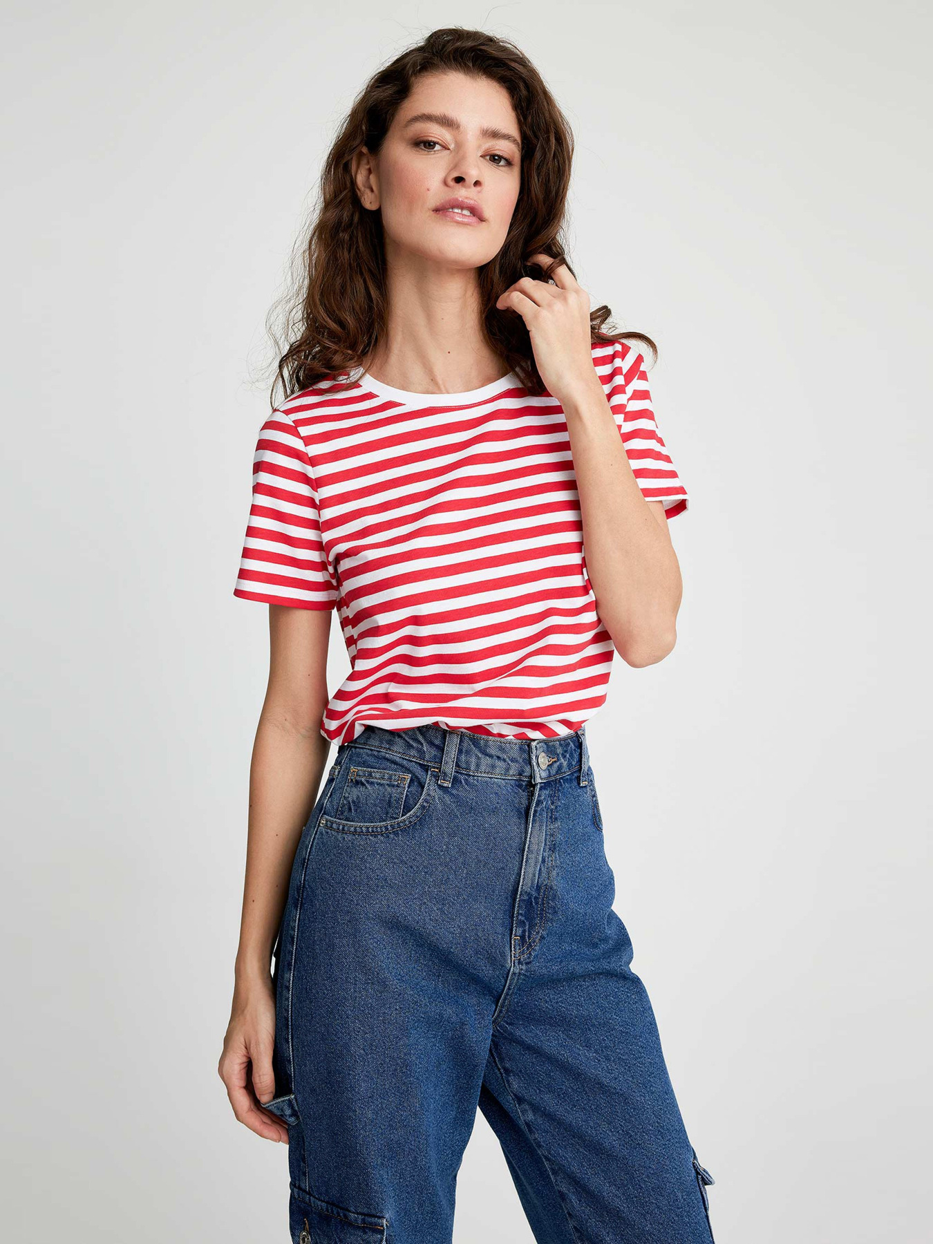 Футболка DeFacto модель X4604AZ-RD117 Фото