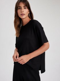 Футболка DeFacto модель Z9487AZ-BK81 Фото