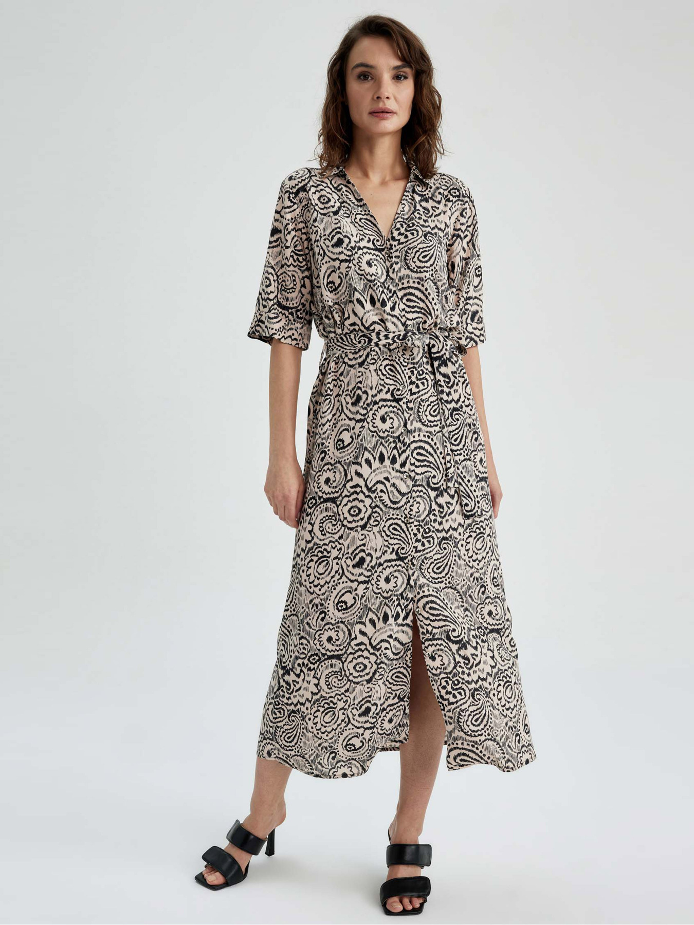 Платье макси DeFacto модель Z7211AZ-BG320 Фото