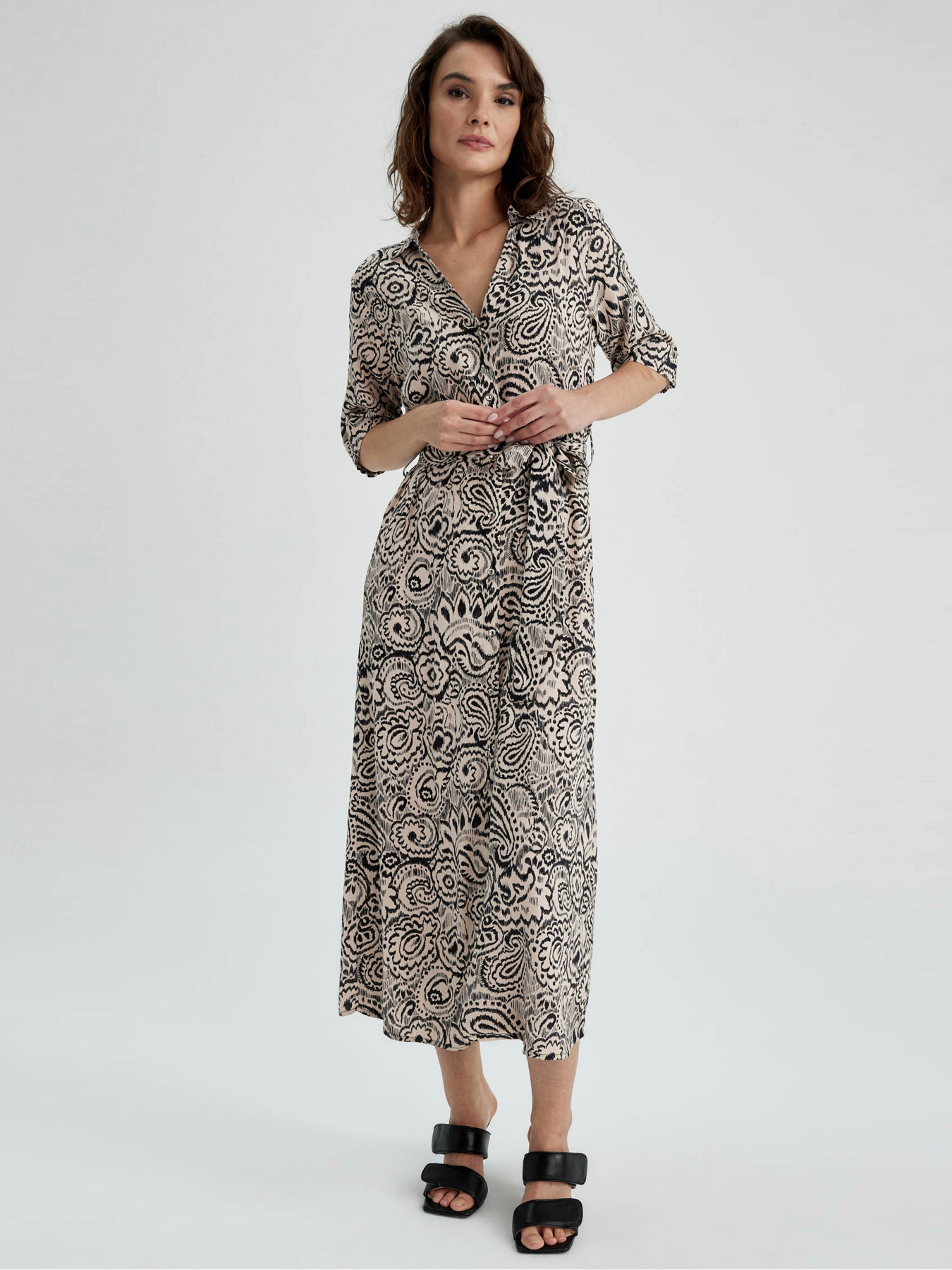 Платье макси DeFacto модель Z7211AZ-BG320 Фото