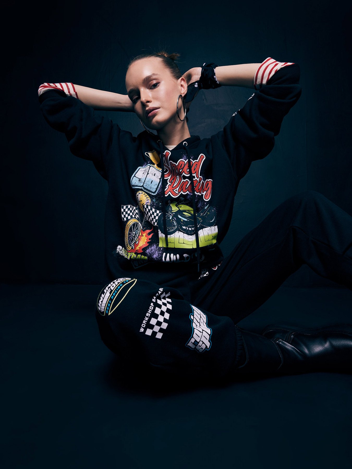 Худі DeFacto модель A1096AX-BK81 Худі DeFacto модель A1096AX-BK81 Фото