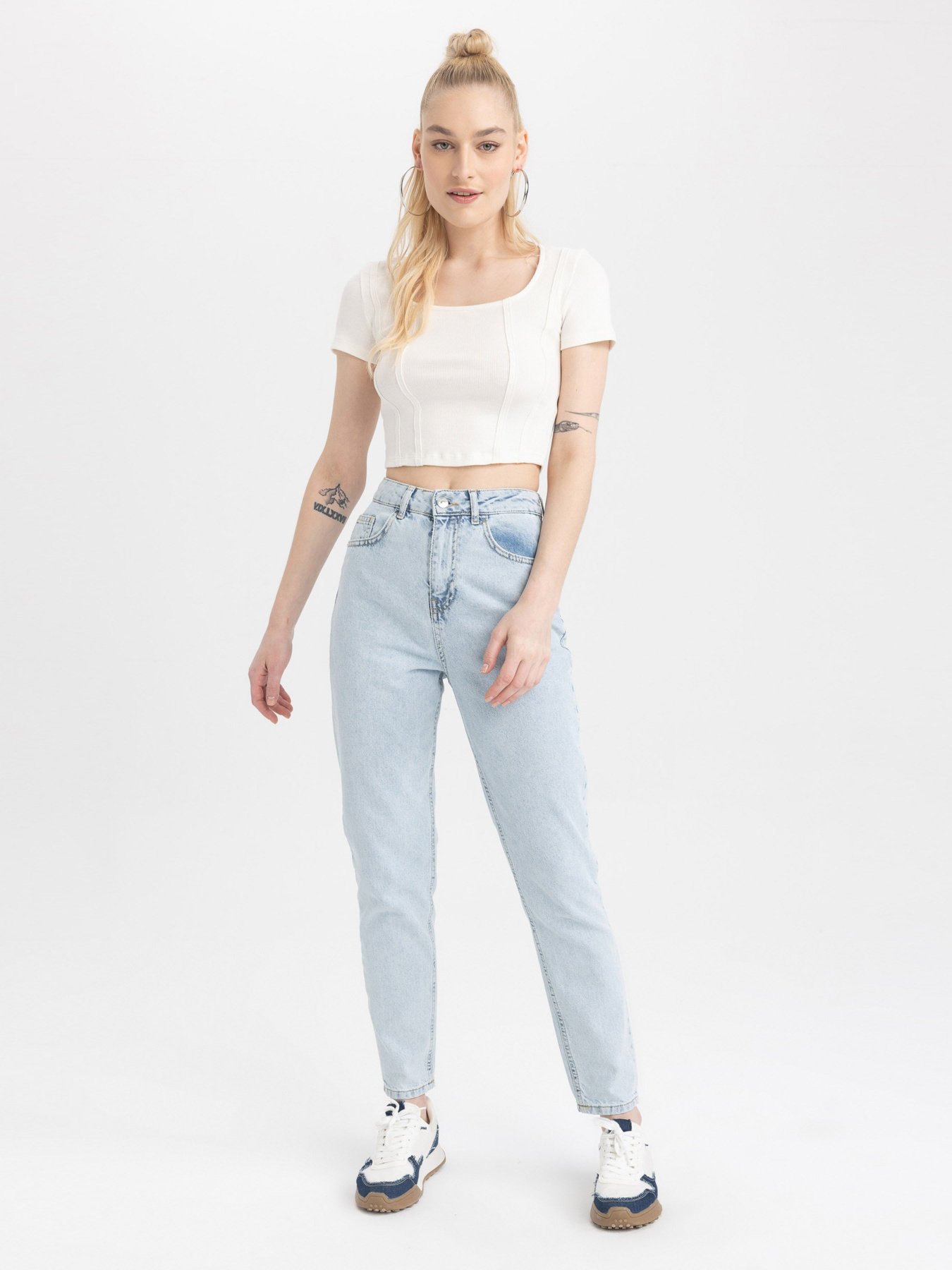 Джинси мом DeFacto модель A3476AX-NM39 Джинси мом DeFacto модель A3476AX-NM39 Фото