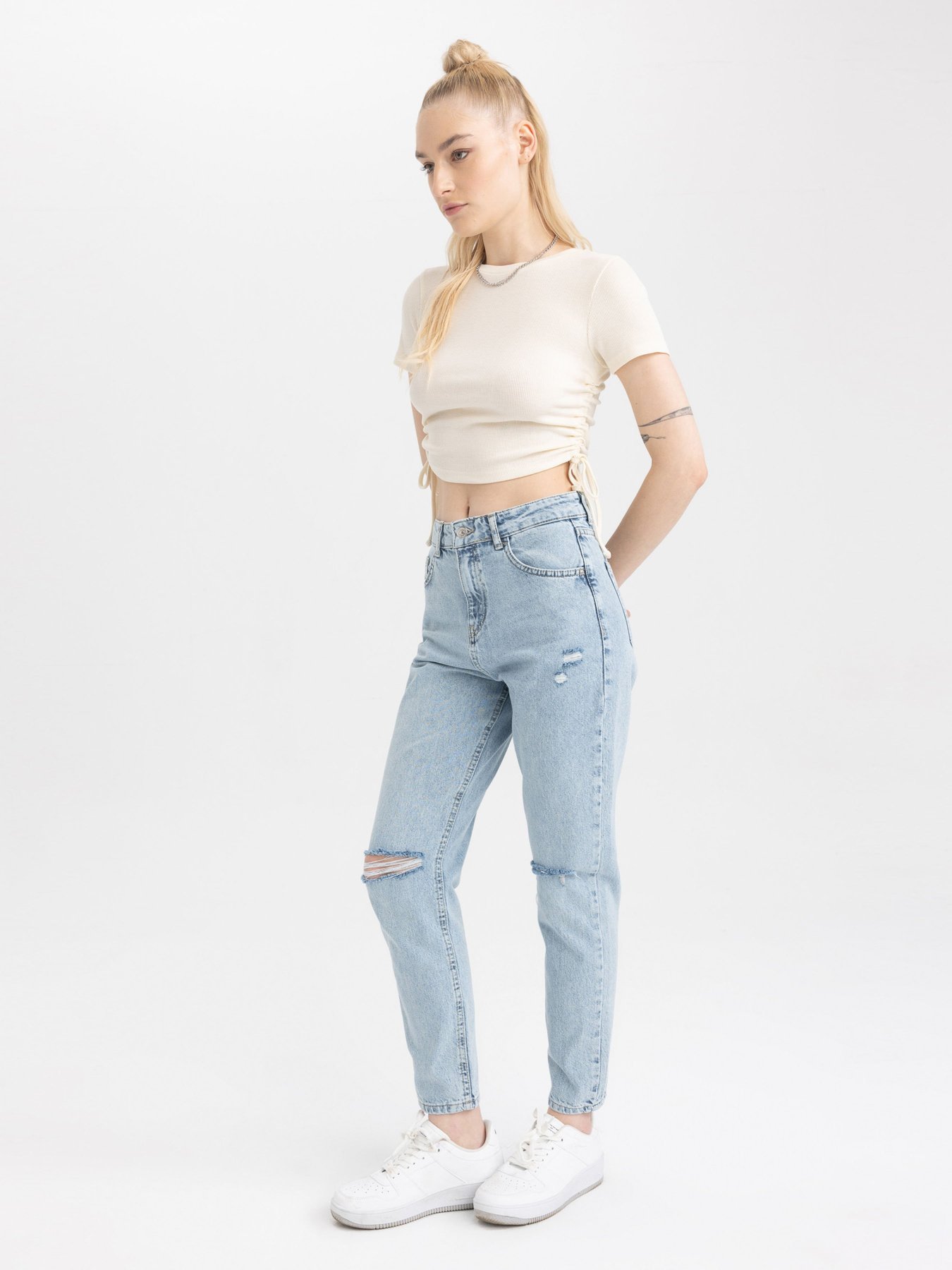 Джинси мом DeFacto модель A3475AX-NM39 Фото